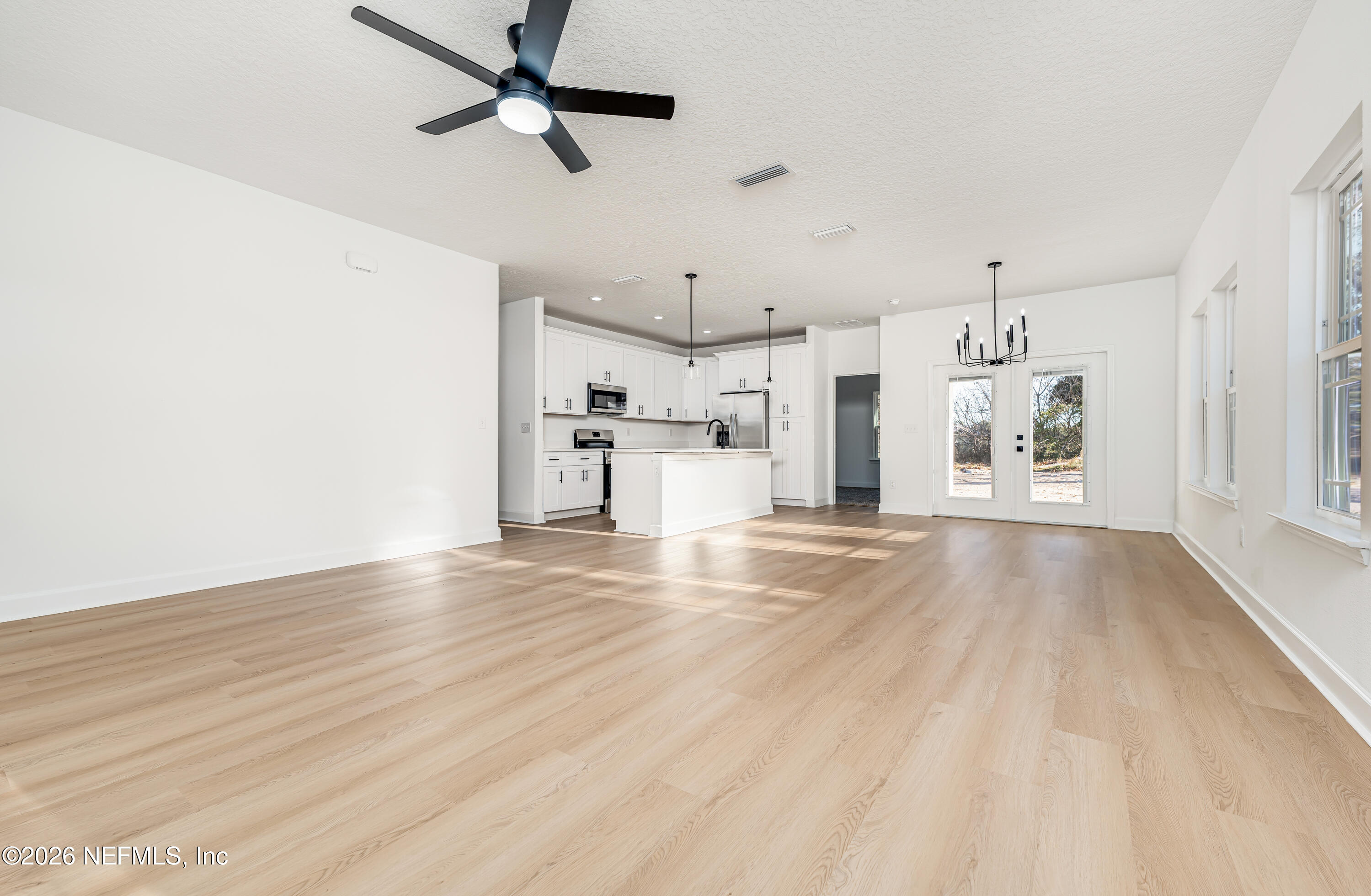 4730 Southeast 3rd Place Keystone Heights, FL 32656 - Photo 3 of 20 4730SE3RDPLKEYSTONEHEIGHTSFL-8