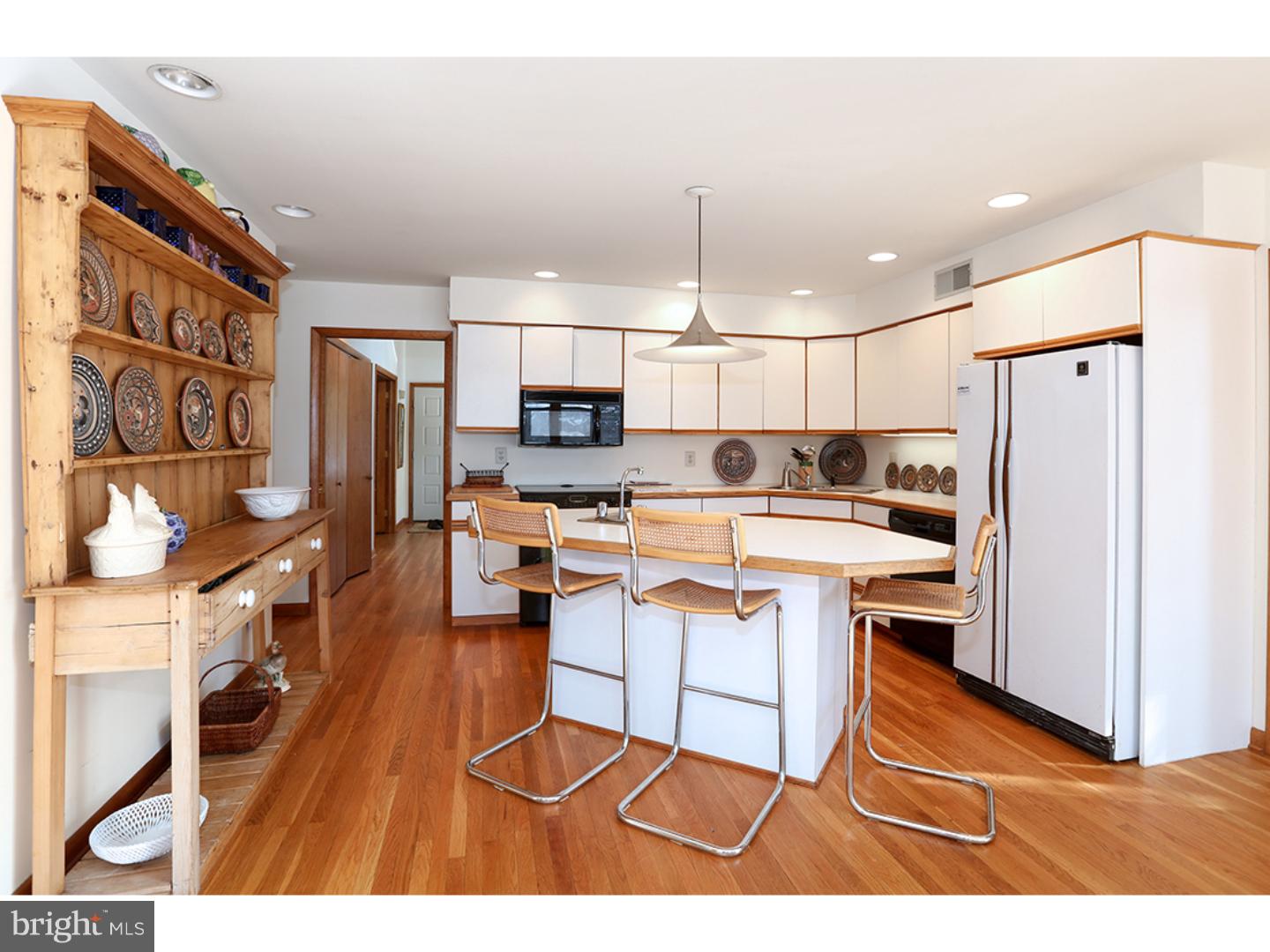 2097 South Sugan Road New Hope, PA 18938 - Photo 8 of 16 Kitchen