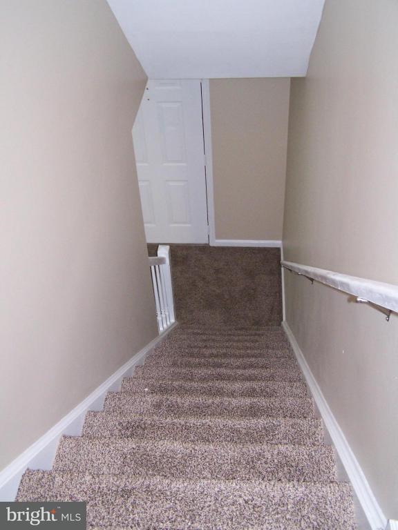 42 Laurie Lane Lititz, PA 17543 - Photo 16 of 25