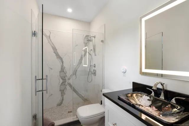 $3,690,000 | 509 Cedar Ridge Drive, Glastonbury, CT 06033