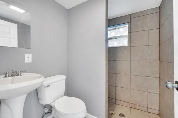 $275,000 | 620 East Elm Street, Hillsboro, TX 76645