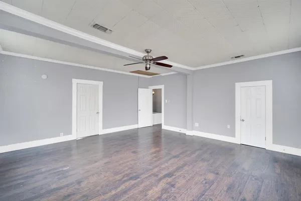 $275,000 | 620 East Elm Street, Hillsboro, TX 76645