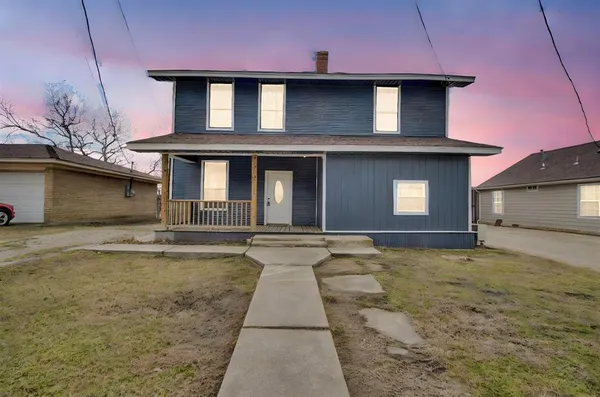 $275,000 | 620 East Elm Street, Hillsboro, TX 76645