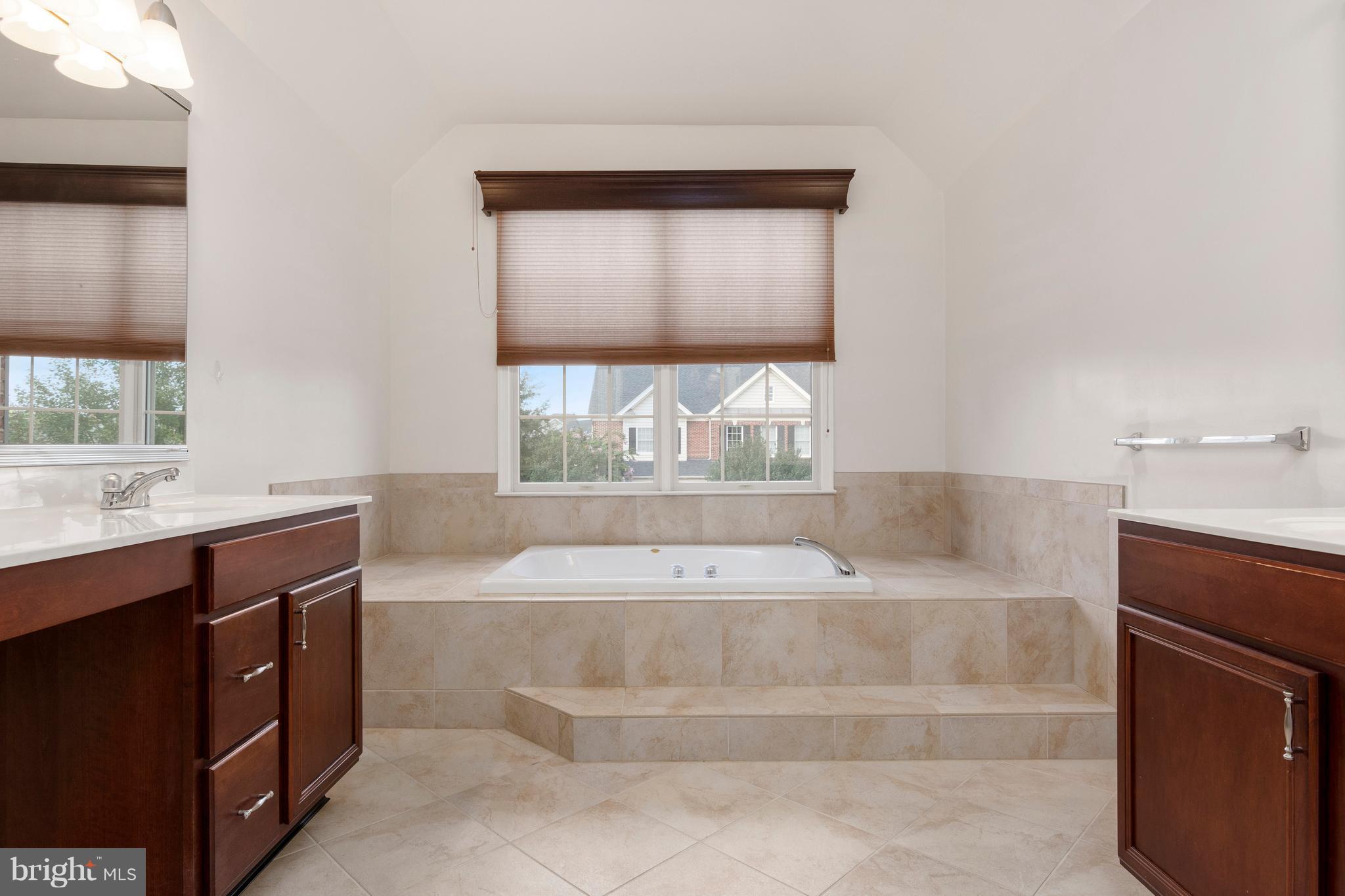 4100 Bridle Ridge Road Upper Marlboro, MD 20772 - Photo 16 of 30 Bedroom (Master)