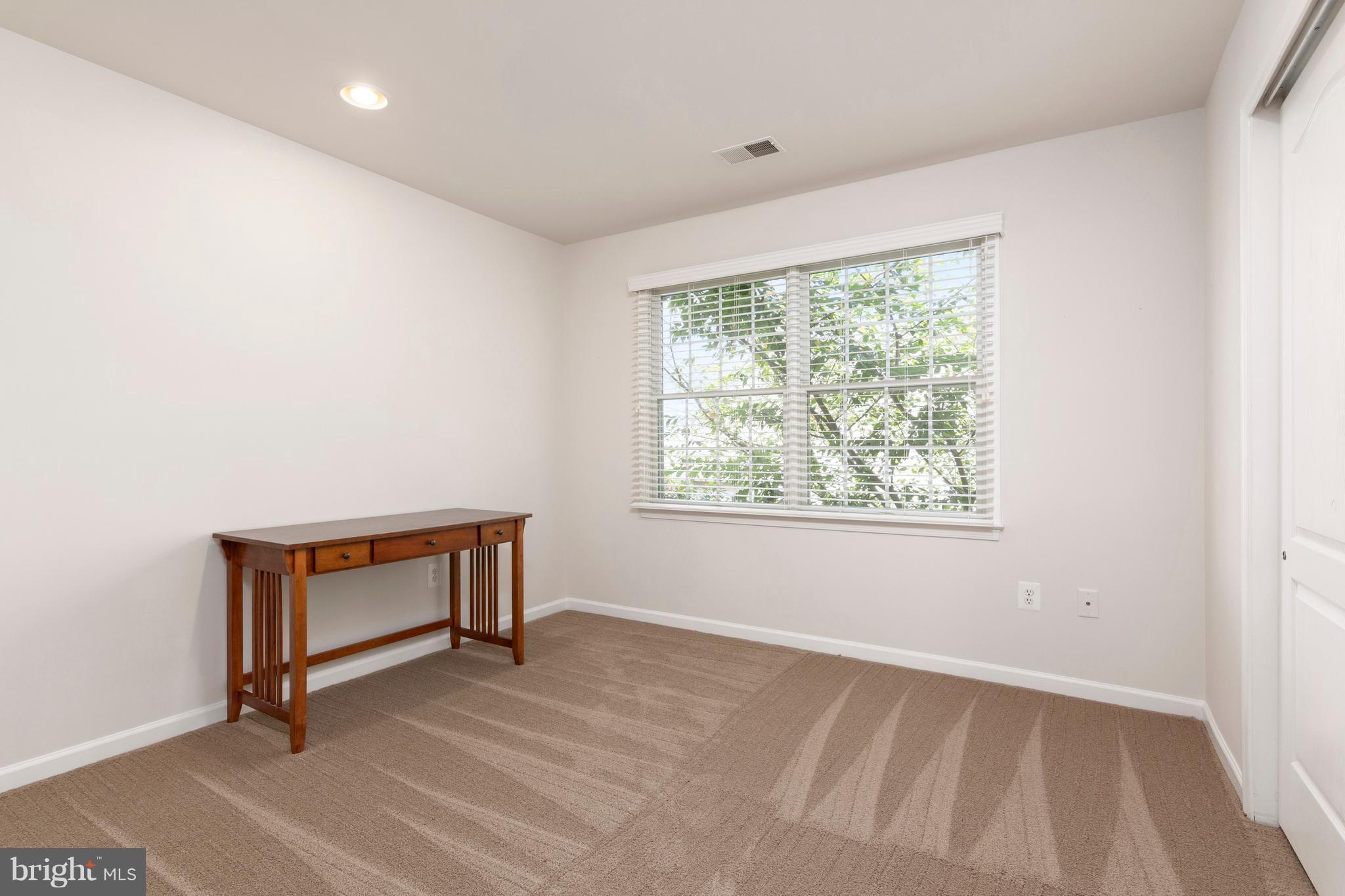 4100 Bridle Ridge Road Upper Marlboro, MD 20772 - Photo 22 of 30 Bedroom