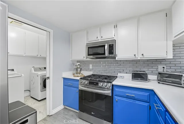 $699,900 | 2450 Stow Street, Simi Valley, CA 93063