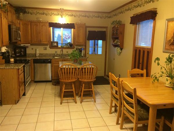 67 Maple Terrace West Springfield, MA 01089 - Photo 5 of 27 Gallery Image 5