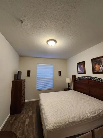 $2,100 | 4802 Cayview Avenue, Unit 102, Orlando, FL 32819