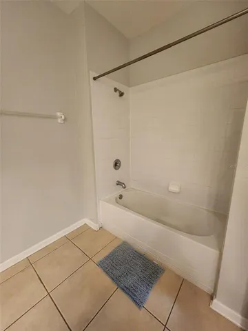 $2,100 | 4802 Cayview Avenue, Unit 102, Orlando, FL 32819