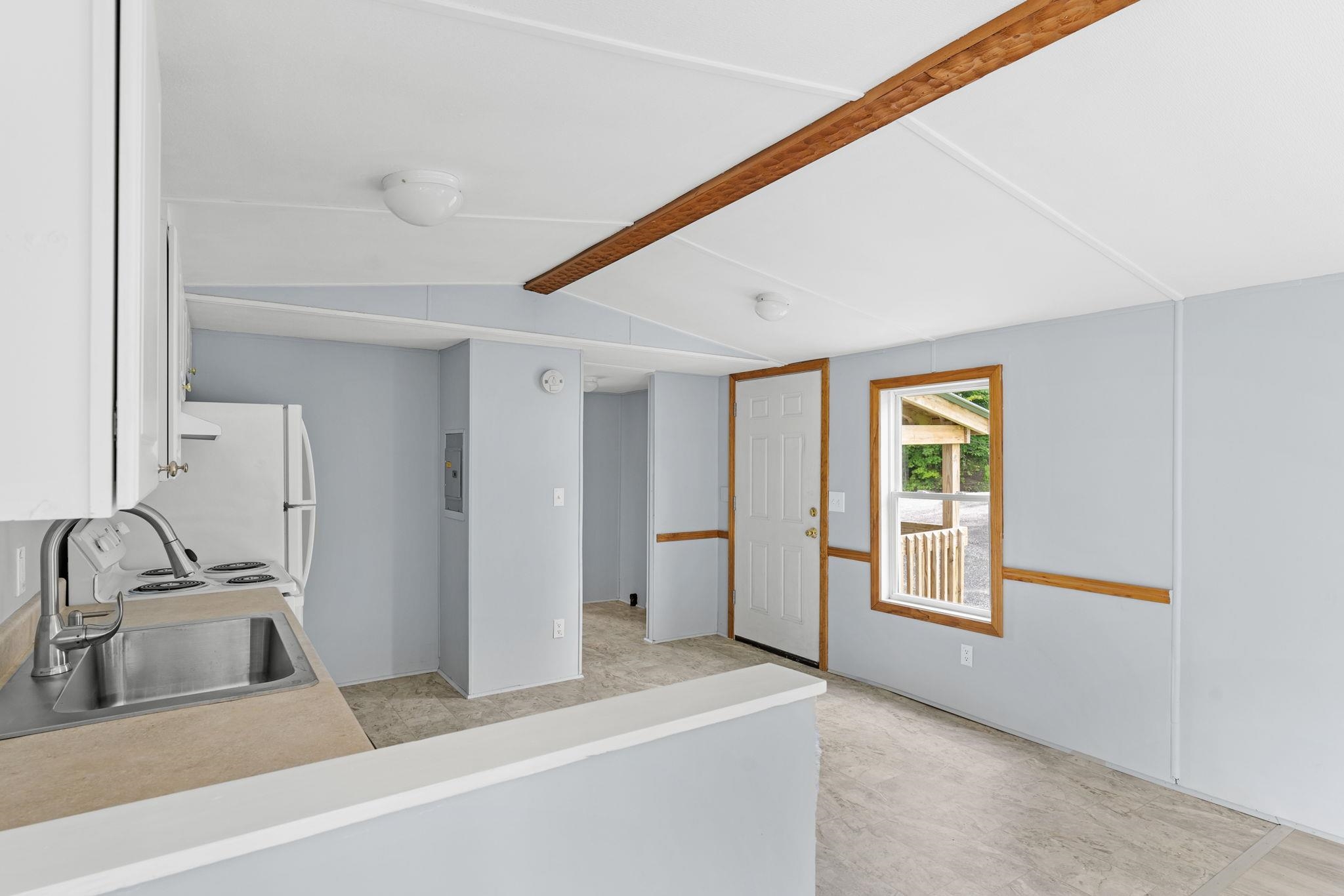 239 Pallas Road Williamstown, VT 05654 - Photo 3 of 34 Gallery Image 3