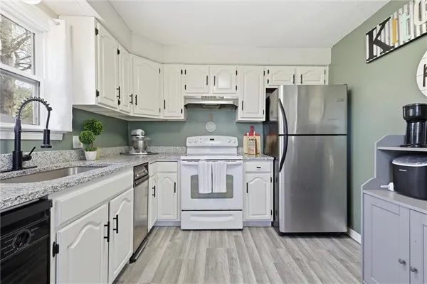 $250,000 | 3800 North Prather Road, Kansas City, MO 64116