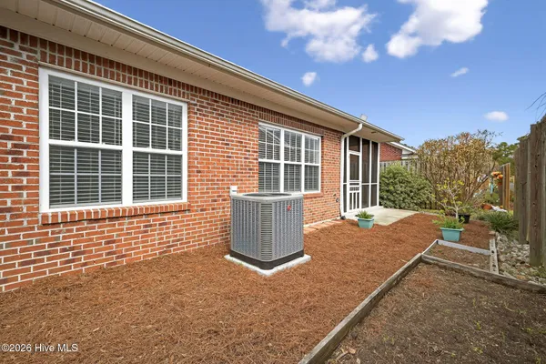 $315,000 | 6025 Banded Tulip Drive, Wilmington, NC 28412
