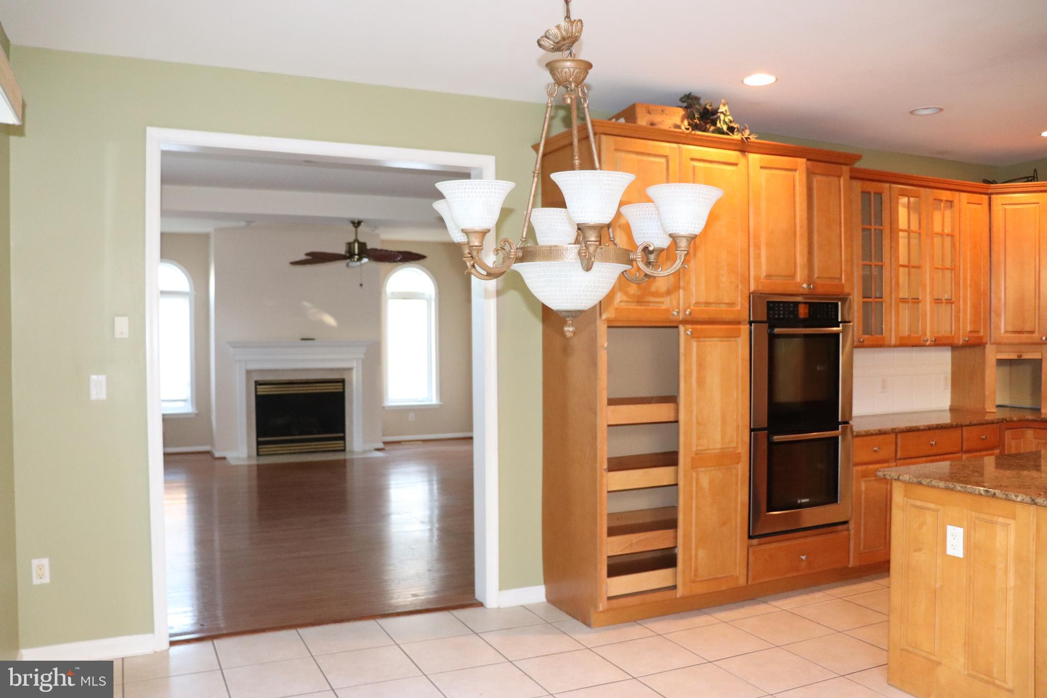 712 South Surf Road Ocean City, MD 21842 - Photo 3 of 30 Gallery Image 3