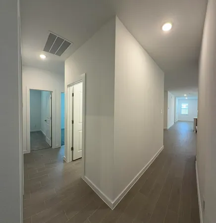 $2,600 | 8338 Bay Oaks Drive, Baytown, TX 77523