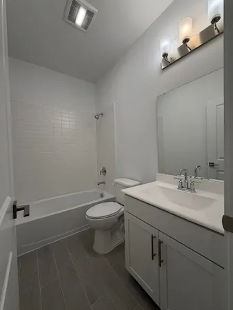 $2,600 | 8338 Bay Oaks Drive, Baytown, TX 77523