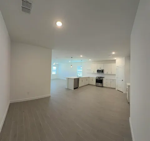 $2,600 | 8338 Bay Oaks Drive, Baytown, TX 77523