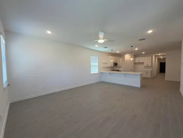 $2,600 | 8338 Bay Oaks Drive, Baytown, TX 77523