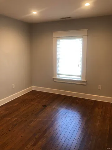 $2,200 | 729 East Hunter Avenue, Unit 3, Bloomington, IN 47401