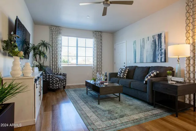 $2,080 | 677 East Commonwealth Place, Unit 3, Chandler, AZ 85225