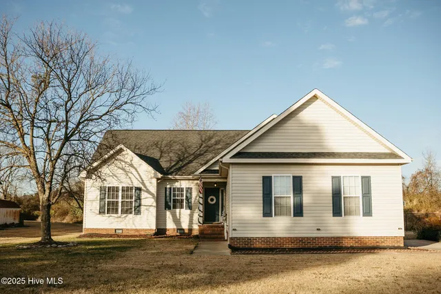 $284,900 | 111 Woodcroft Drive, Goldsboro, NC 27534