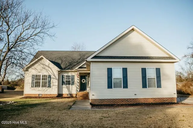 $284,900 | 111 Woodcroft Drive, Goldsboro, NC 27534