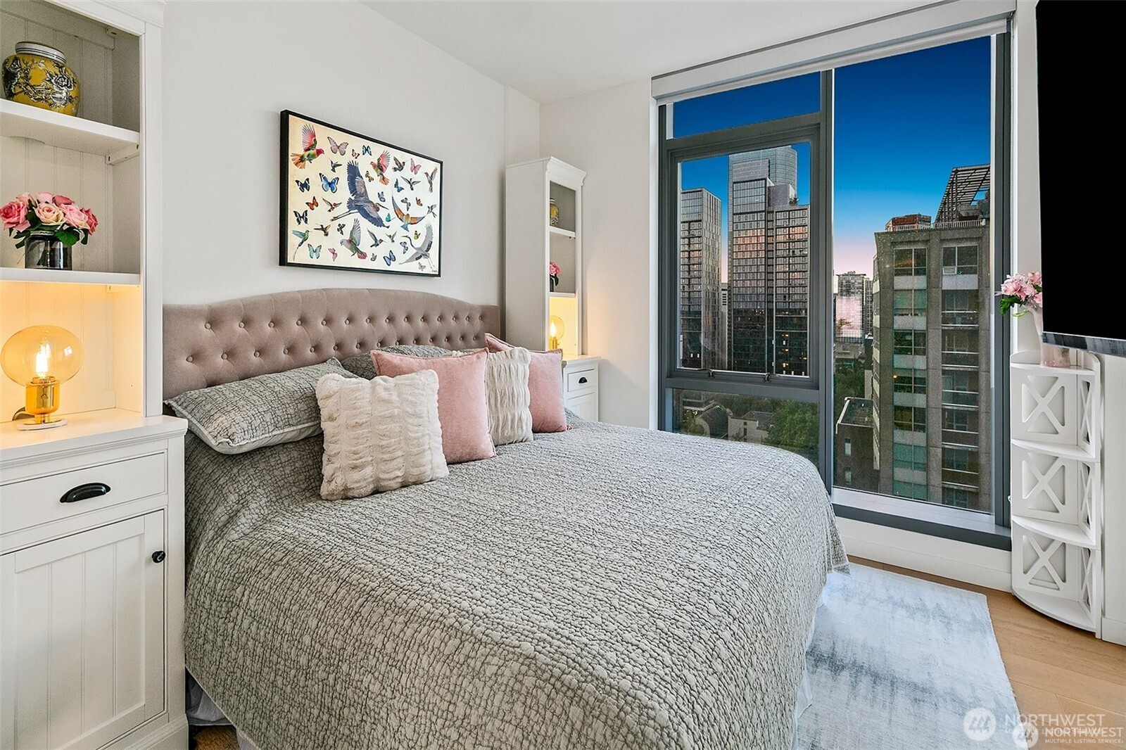 800 Columbia Street, Unit 1801 Seattle, WA 98104 - Photo 15 of 40