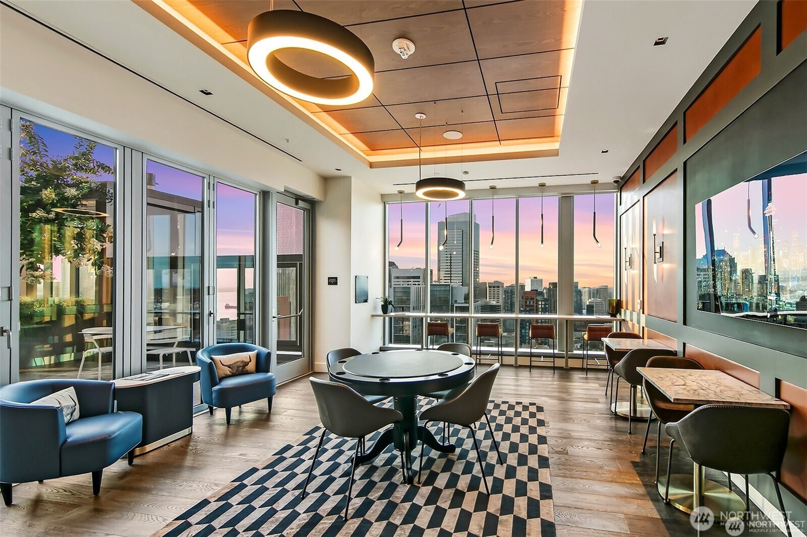 800 Columbia Street, Unit 1801 Seattle, WA 98104 - Photo 26 of 40