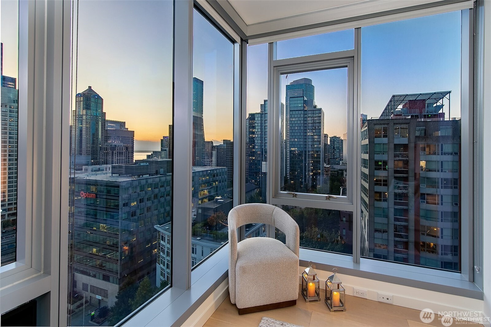 800 Columbia Street, Unit 1801 Seattle, WA 98104 - Photo 4 of 40
