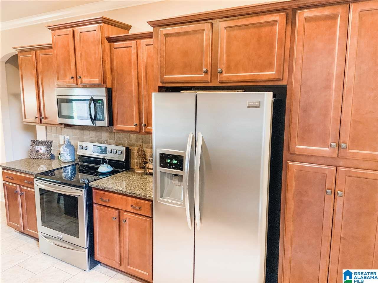 262 Strathaven Lane Pelham, AL 35124 - Photo 16 of 33