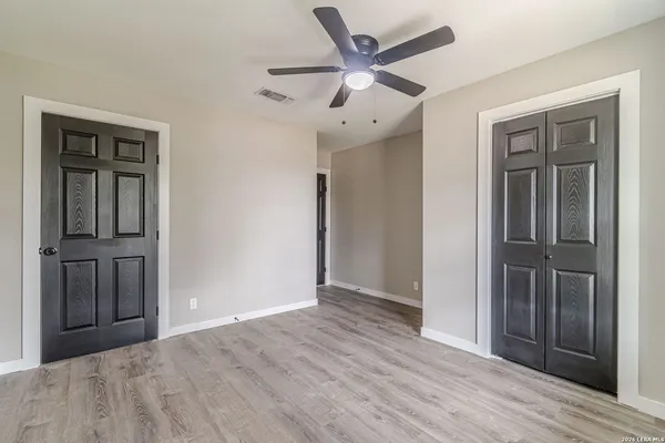 $264,900 | 1315 Olive Street, Jourdanton, TX 78026