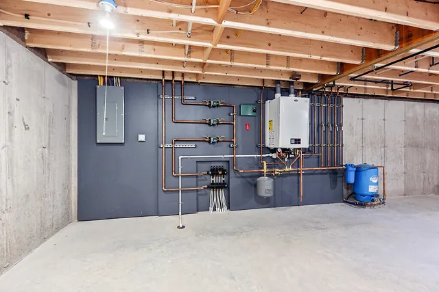 $499,000 | 3 Balsam Lane, Litchfield, ME 04350