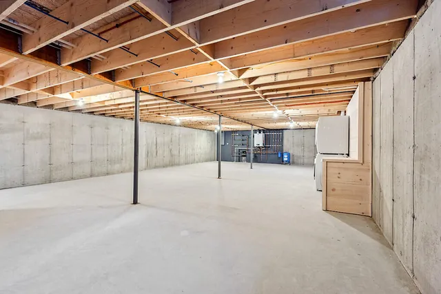 $499,000 | 3 Balsam Lane, Litchfield, ME 04350