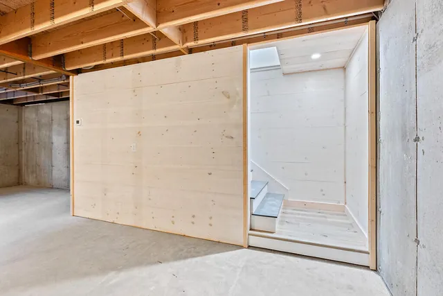 $499,000 | 3 Balsam Lane, Litchfield, ME 04350