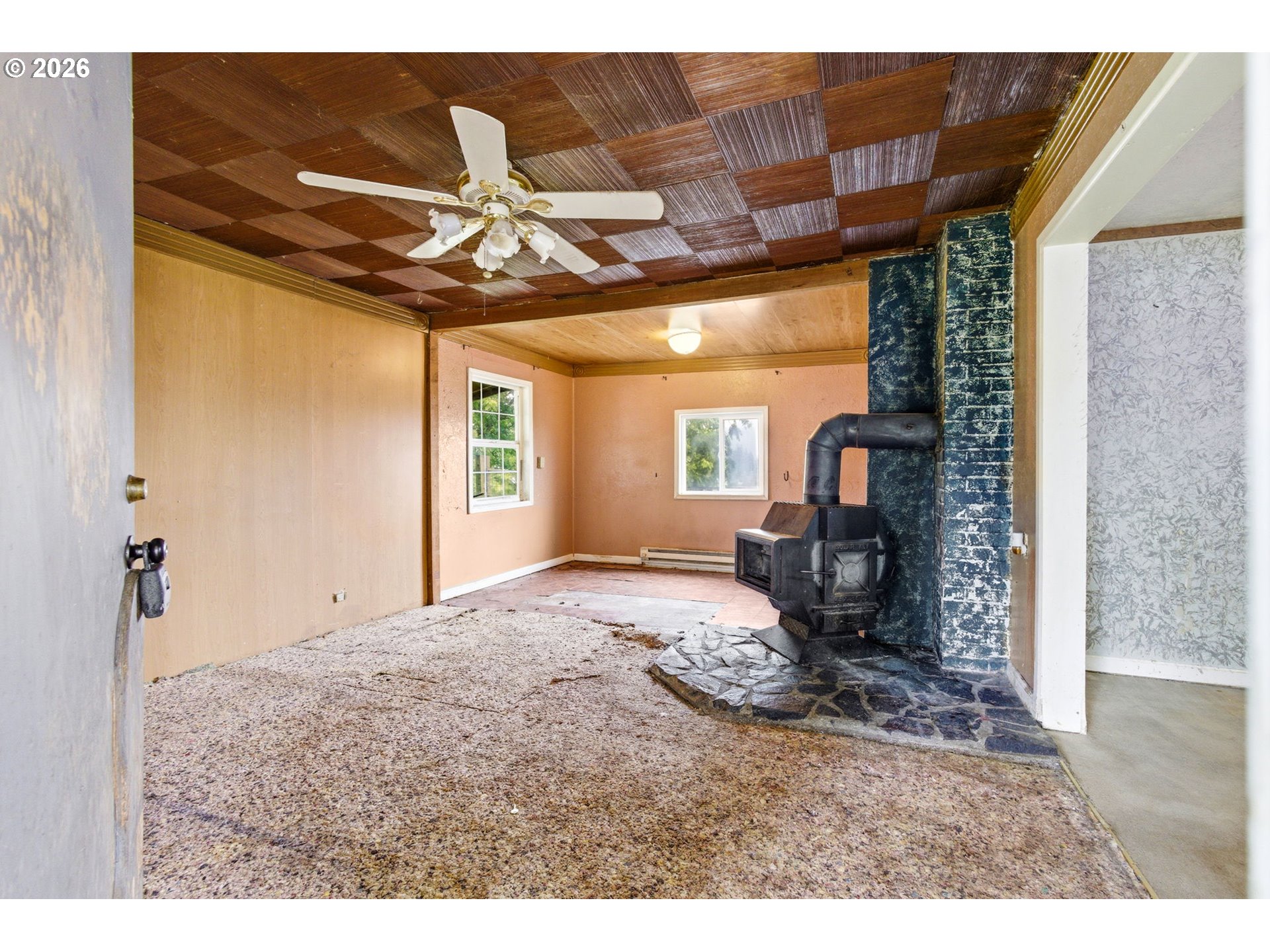 1715 Cascade Drive Lebanon, OR 97355 - Photo 16 of 24