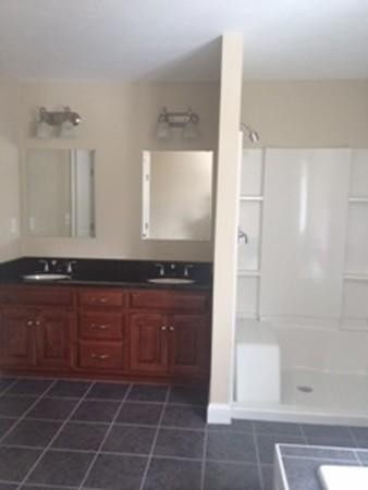 49 Rebecca Road Northbridge, MA 01588 - Photo 9 of 10