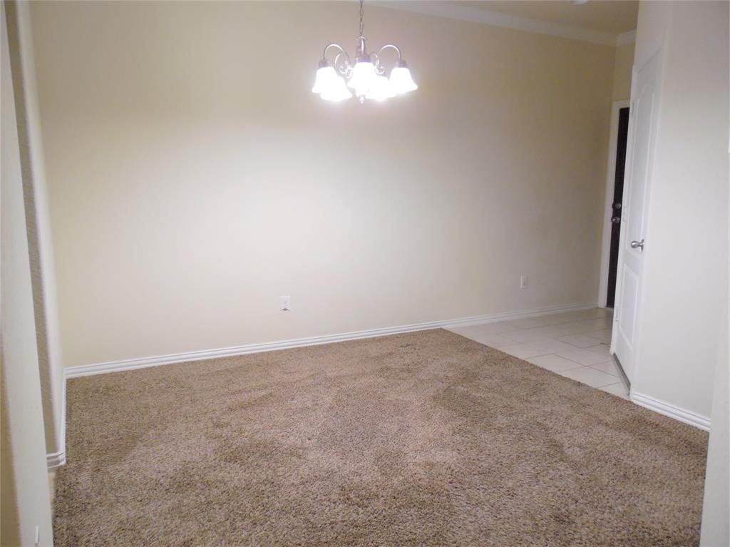 5106 Gable Lane Houston, TX 77066 - Photo 2 of 39 a view of empty room with window