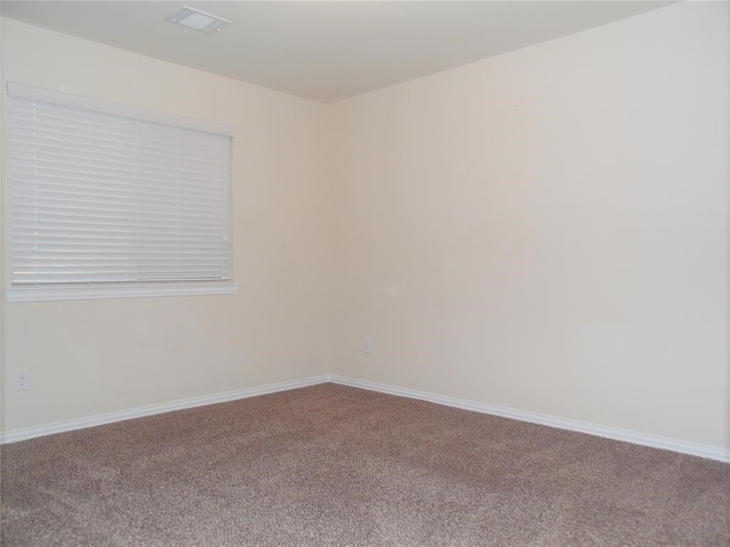 5106 Gable Lane Houston, TX 77066 - Photo 29 of 39 a view of empty room