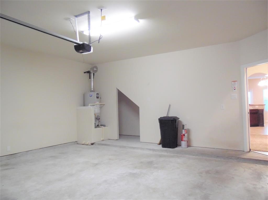 5106 Gable Lane Houston, TX 77066 - Photo 35 of 39 a view of a storage & utility room