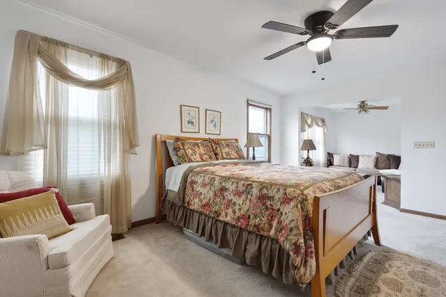 $649,000 | 1525 Sandburg Drive, Schaumburg, IL 60173