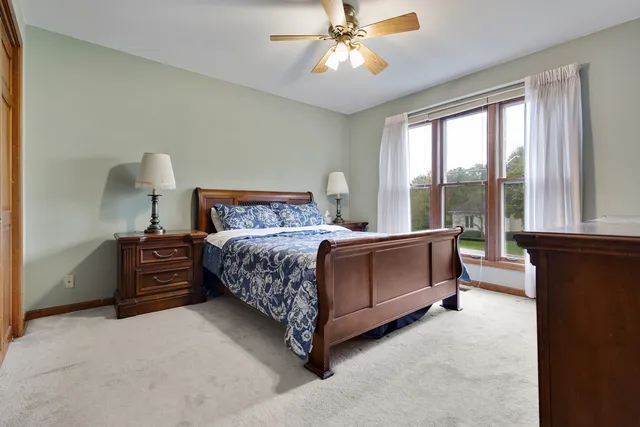 $649,000 | 1525 Sandburg Drive, Schaumburg, IL 60173