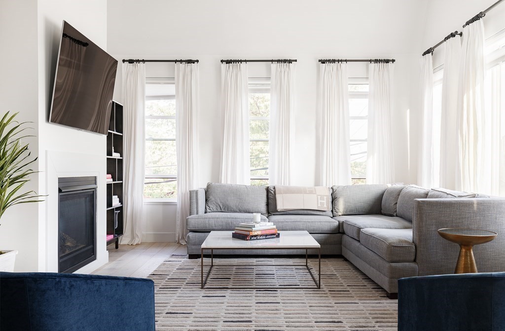 56 Union Street, Unit 3 Boston, MA 02129 - Photo 1 of 13