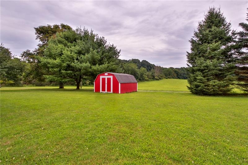 484 Mapletown Road Garards Fort, PA 15334 - Photo 6 of 24 Gallery Image 6