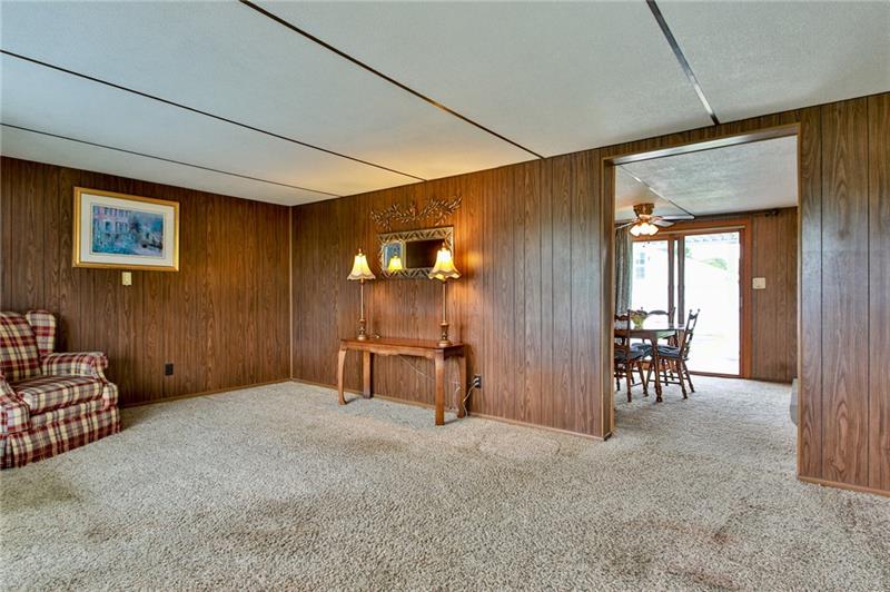 484 Mapletown Road Garards Fort, PA 15334 - Photo 9 of 24 Gallery Image 9