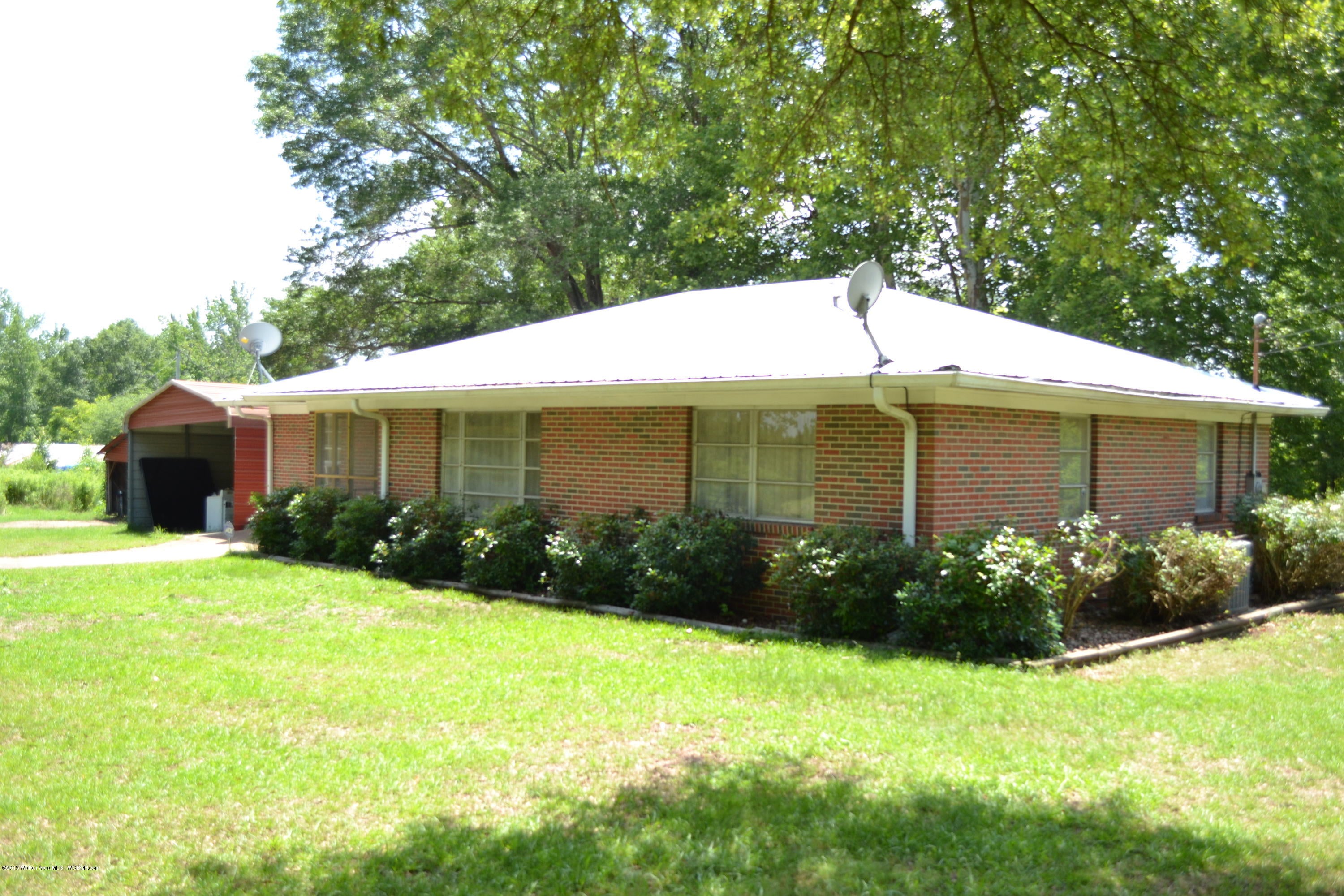 200 Zelles Road Jasper, AL 35503 - Photo 3 of 26 Gallery Image 3