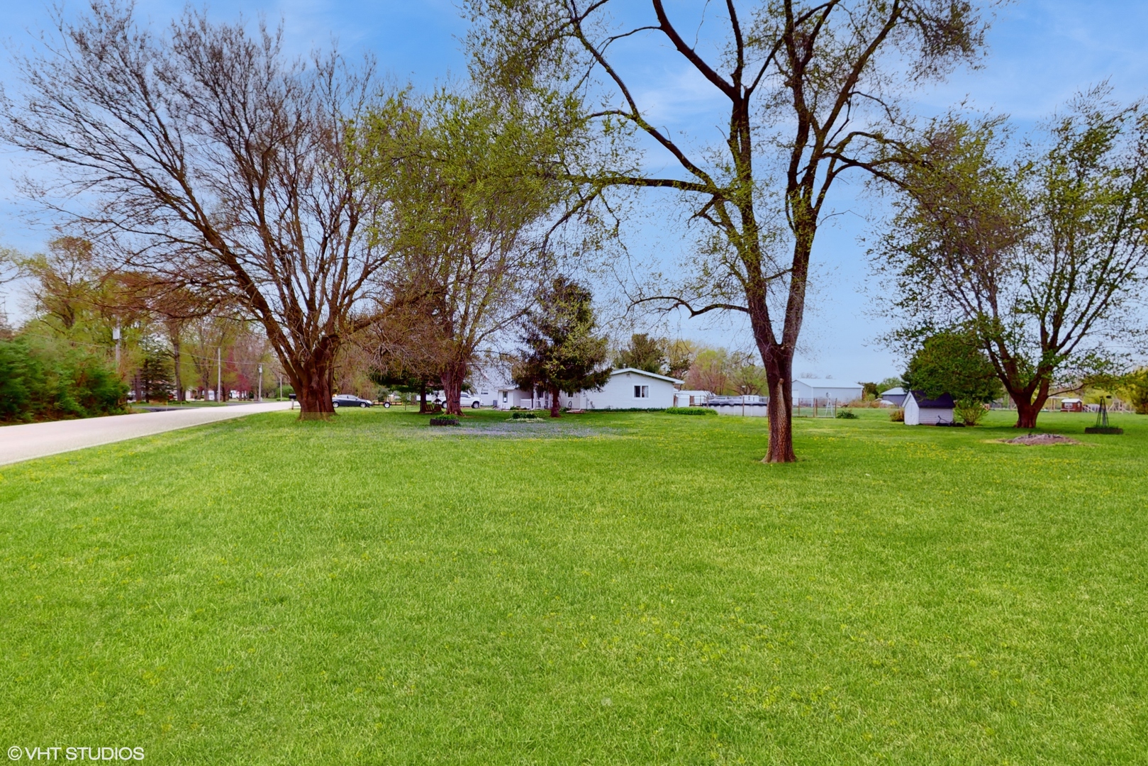 6360 Peart Road Morris, IL 60450 - Photo 3 of 28 Gallery Image 3