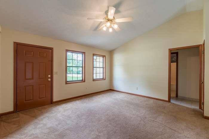 4174 Warren Road Flowery Branch, GA 30542 - Photo 19 of 37 Gallery Image 19