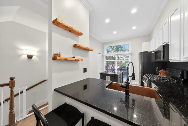 $760,000 | 232 East Cullerton Street, Chicago, IL 60616