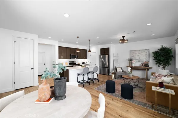 $3,850 | 39438 Corvina Lane, Temecula, CA 92591