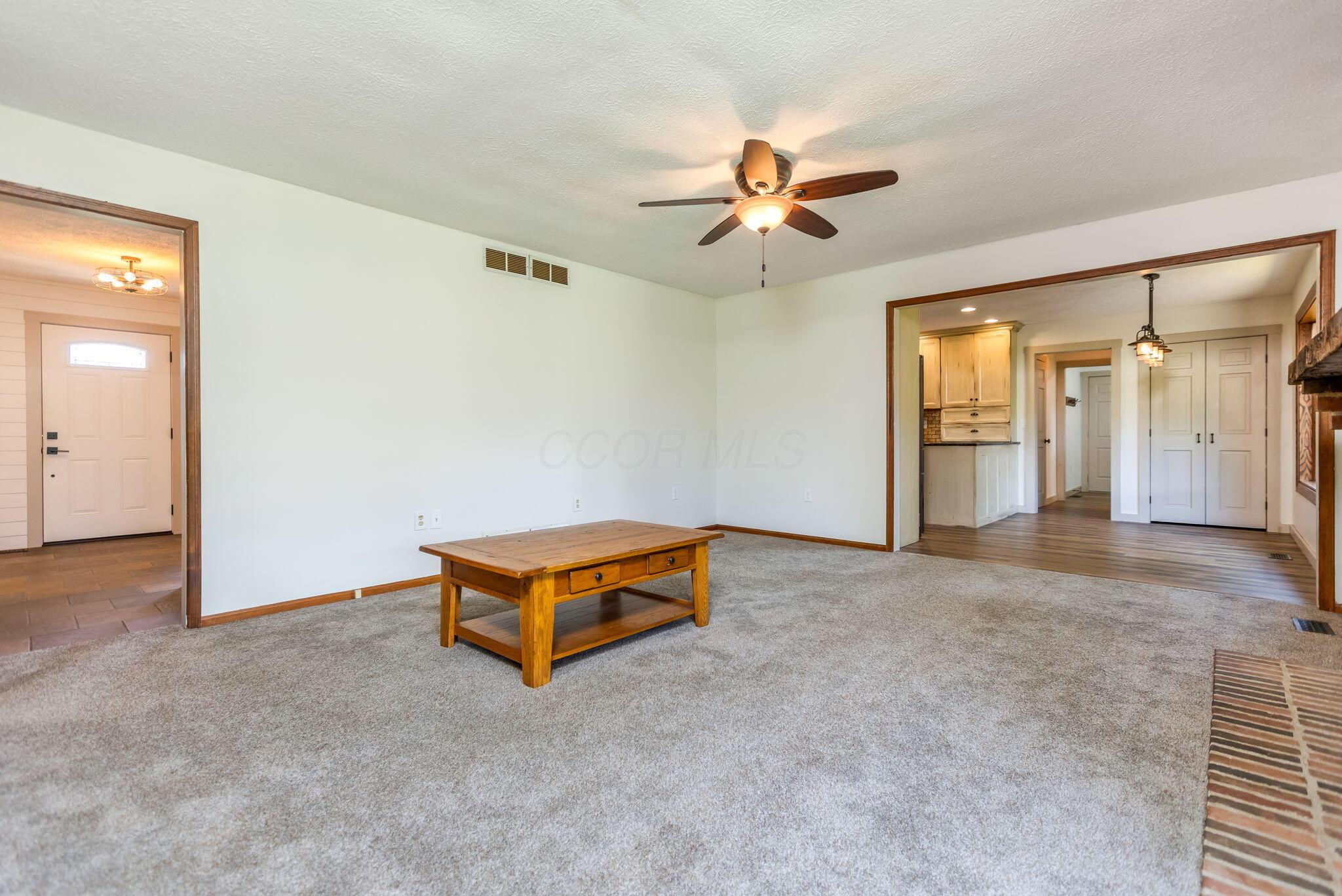 405 Ridgedale Drive Circleville, OH 43113 - Photo 10 of 81 12-web-or-mls-939A5973