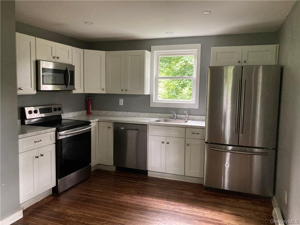 29 Jones Road, Unit 2 Warwick, NY 10990 - Photo 1 of 8 Gallery Image 1